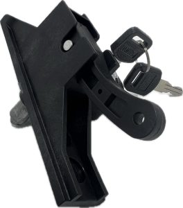 Remover handle with lock